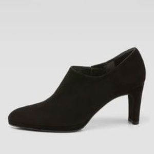 NEW Stuart Weitzman Covergirl Bootie
